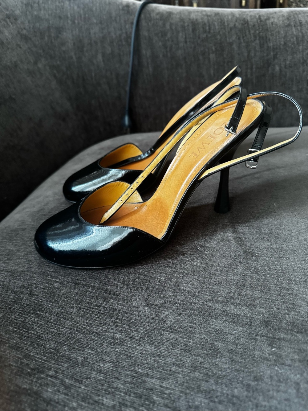 Loewe Black Patent Leather Anke Strap Pumps - Picture 4 of 6
